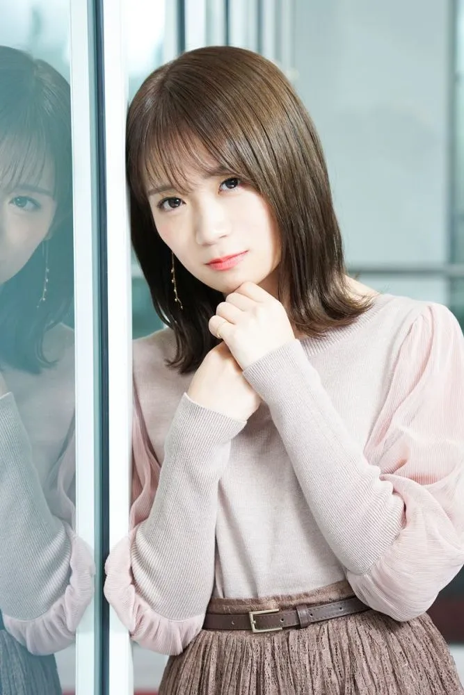 Akimoto Manatsu