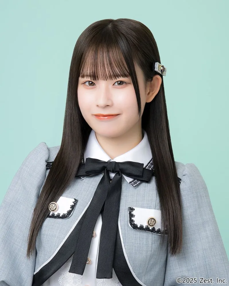 Nishii Mio (25) Member