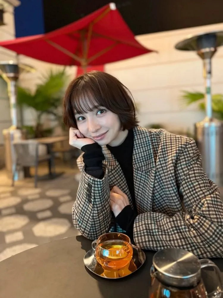 Shinoda Mariko (40) Member