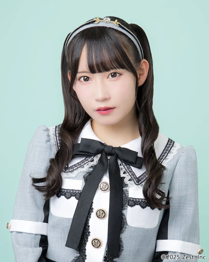 Omura Anzu (21) Member