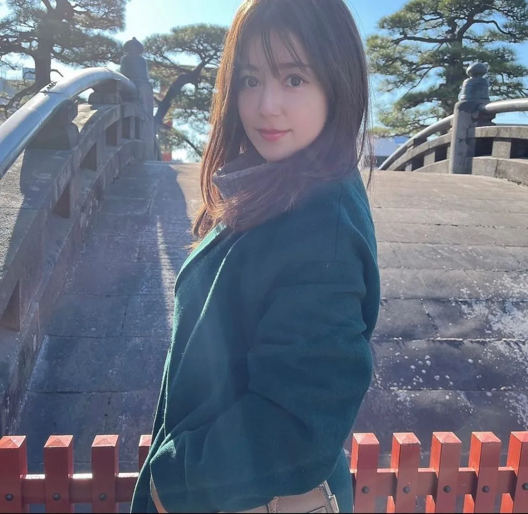 Oku Manami (30) Member