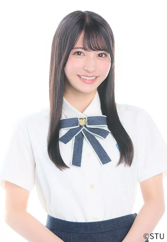 Komatsu Nayu (20) Member