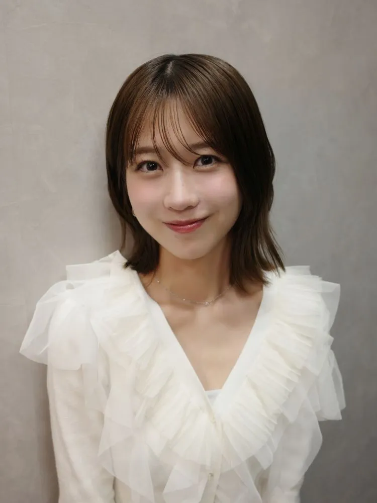 Shinozaki Ayana (30) Member